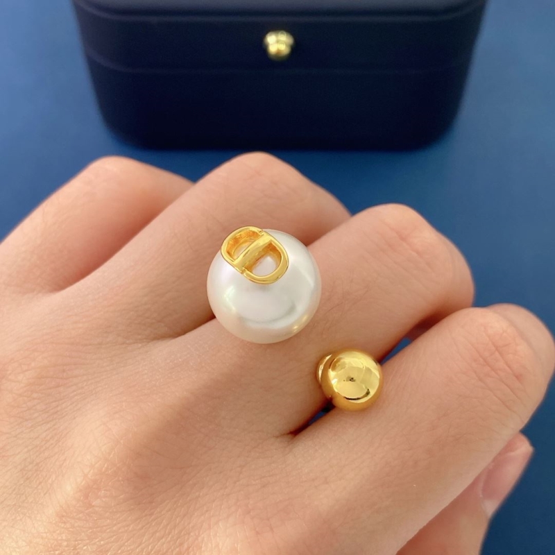 Celine Rings